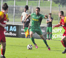 Dynamisch und torgefährlich: Nebojsa Andric erzielte schon in der 19. Minute den zweiten Treffer für Gontenschwil − aber am Ende jubelte das Heimteam. (Bild: Otto Lüscher)