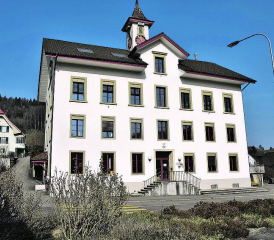 Bottenwil: Bisher war Fusion noch kein Thema, aber zu einer Debatte ist man bereit. (Bilder: st.)