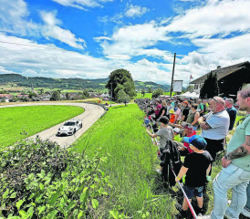 Das Bergrennen Reitnau lebt: Imposante Zuschauerkulisse bei der 55. Austragung, fünf Jahre nach dem letzten Rennen im oberen Suhrental. (Bilder: Jil Lüscher)