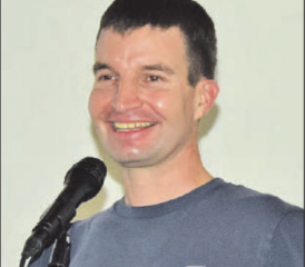 Neben Familie und Firma ist Extremwandern seine Leidenschaft: Martin Hochuli bescherte den Ruedertaler Senioren einen spannenden Nachmittag. (Bild: st.)