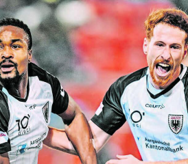 Solide Innenverteidigung: David Acquah (l) und Serge Müller. (Bild: Sarah Rölli)