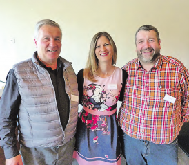 Die drei neu gewählten Vorstandsmitglieder von Cartons du Coeur (v.l.): Manfred Streich, Antoniella Mager, Hans Schmied. (Bild: zVg.)