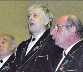 Qualitativ sehr hochstehend: Das Jodlerchörli Suhrental brillierte mit einem ausgezeichneten Solisten (Mitte).