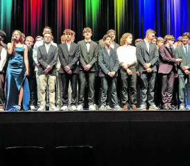 Die Schulabgängerinnen und -abgänger des Schulstandorts Neumatt. (Bilder: rms.)