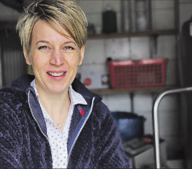 Monika Burgherr gab auch am Sonntag Auskunft: «Wir bieten Biomilch und Eier an. Bei uns in Reitnau gibt es aber noch viele weitere Anbieter.» (Bilder: rc.)