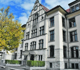 Das altehrwürdige «Centi» erstrahlt nach einer etappenweisen, auf fünf Jahre verteilten Sanierung in neuem Glanz. (Bilder: hg.)