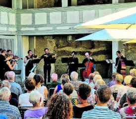 Begeisterte das Publikum in Gränichen: Das Barockorchester «Capriccio» entführte die Anwesenden in die Vergangenheit. (Bild: zVg.)