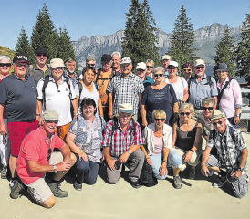 Auf Reisen: Die Mitglieder des Club 92 Seon mit ihren Partnerinnen unterwegs in Flumserberg. (Bild: zVg.)