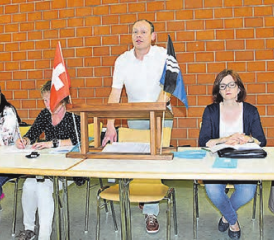 Im Wiliberger Gemeinderat wird ein Sitz frei: Für die auf Ende Jahr demissionierende Angelika Voser Meier, zweite von links, wird die Nachfolgerin bzw. Nachfolger in der Ersatzwahl am 8. September gesucht. (Bild aw.)