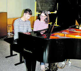 Das «duo dialogante» ist am kommenden Samstag mit neuem Programm zu hören. (Bild: grh)