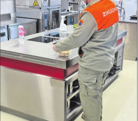 Eine Win-Win-Situation für alle: Auch für die Betreuer war die Unterstützung in der Stiftung Lebenshilfe eine wertvolle Erfahrung. (Bild: zVg.)