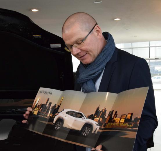 Noch nicht alle Autos stehen in der Ausstellung – absolute Neuheiten werden erwartet