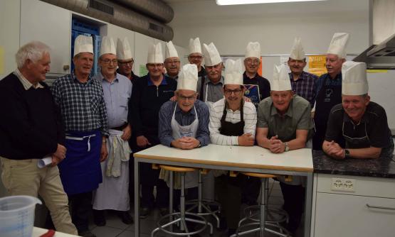 Seit 30 Jahren gibt es den Kochclub in Schöftland, von den 16 Mitgliedern sind sechs von Anfang an dabei