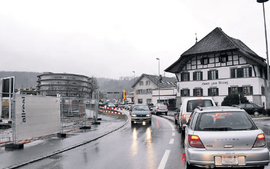 Verkehrsknoten Suhr (Bild: psi)