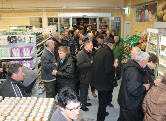 Vor-Eröffnung in der Landi Hallwil (Bild: rc.)