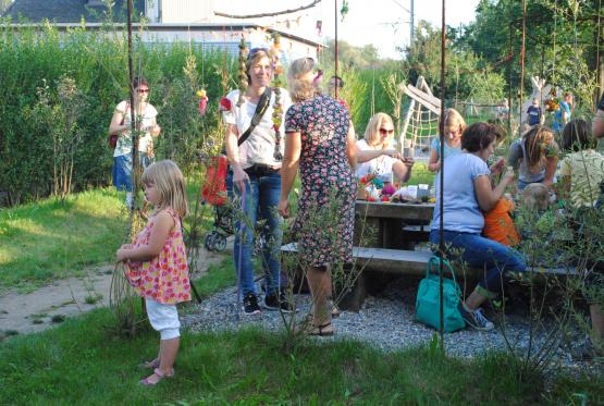 Es sollte vor allem auch ein Fest für Kinder werden – mit natürlichen Bastelmöglichkeiten
