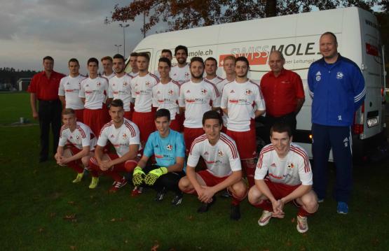 Gleich zwei neue Dresses gab es für das Zwöi des SC Schöftland