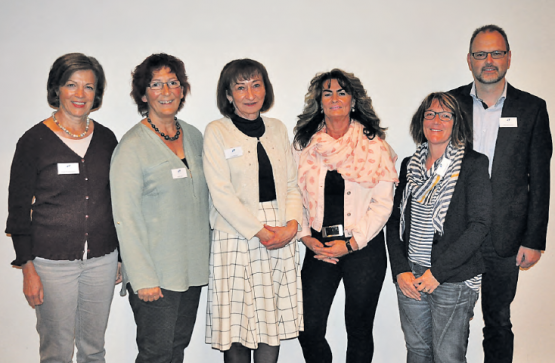 Der Vorstand des neu gegründeten Vereins Spitex Reinach-Leimbach: (v.l.n.r.) Brigitte Aeschbach, Ruth Ries, Eva Müller, Pia Müller, Janine Murer und Raphael Huber. (Bild: hg.)