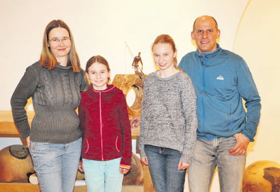 Rita, Emelie, Nelly und Thomas Lüscher (v.l. - Bild: rc.)