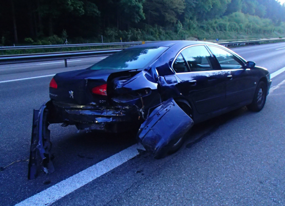 Unfall Suhr/A1 vom 18. Mai (Bild: kapo)