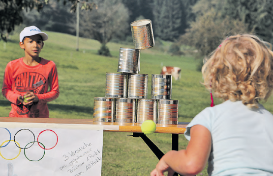 Spiel und Spass bei der Sonderschule Walde (Bild: Remo Conoci)