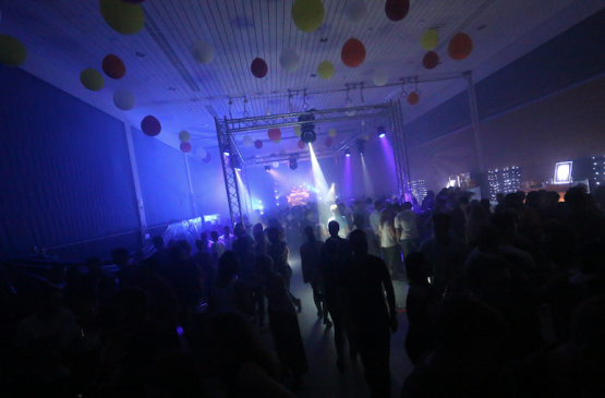 After Sun Zetzbu - Alle Bilder: Remo Conoci