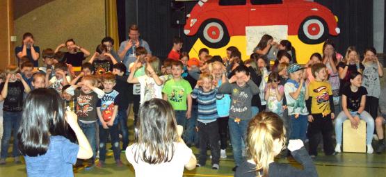 Singen, Tanzen, Spielen, fröhlich sein – das waren die Kinderwochen in Uerkheim, Schöftland und Rued