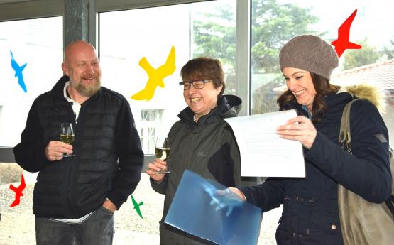 Im Gemeinderat herrscht offensichtlich beste Stimmung: Erich Hunziker, Eveline Vogt und Martina Bolliger (v.l.)