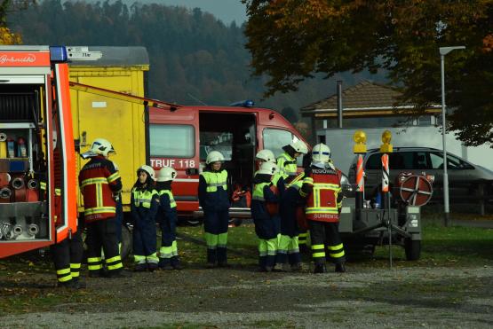 Letzte Instruktionen vor dem Einsatz