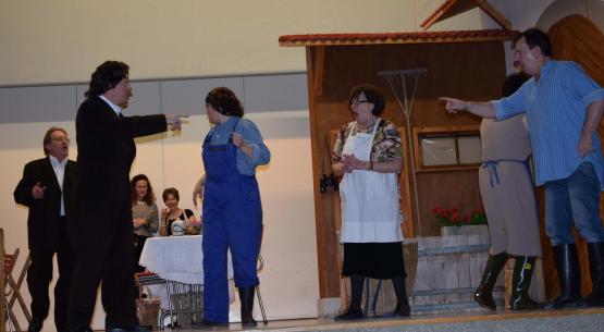 Es geht wieder recht turbulent zu auf der Bottenwiler Theaterbühne