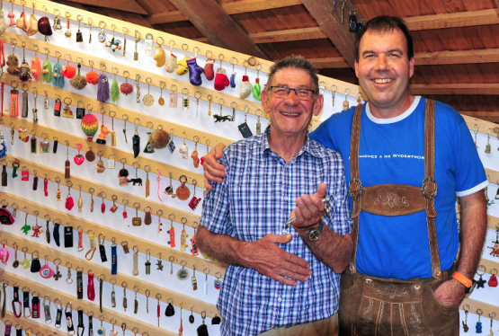 Zwei, die sich verstehen: Hausherr Pfanni (rechts) und Sammler Disli. Bild: msu.