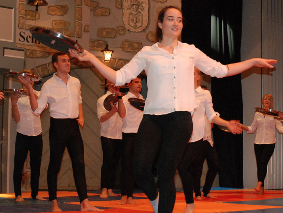 Der Gränichen STV: Die Catering-Performance der Turnerinnen und Turner. (Bild: aw.)