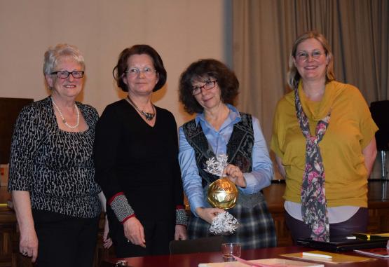 Der Vorstand im Jubiläumsjahr mit der Delgierten aus Kölliken (2.v.l.)