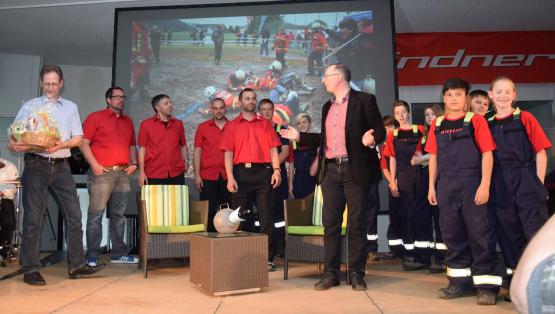Die Jugendfeuerwehr Rued durfte sich in Rickenbach den "Bohler-Award" abholen