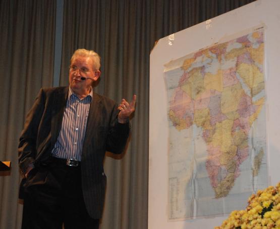 Dr. Hans Peter Müller