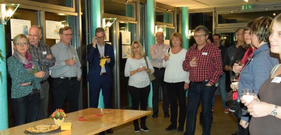 Ganz Entfelden freute sich am Jubiläums-Apero über den Erfolg des Änte-Plausch