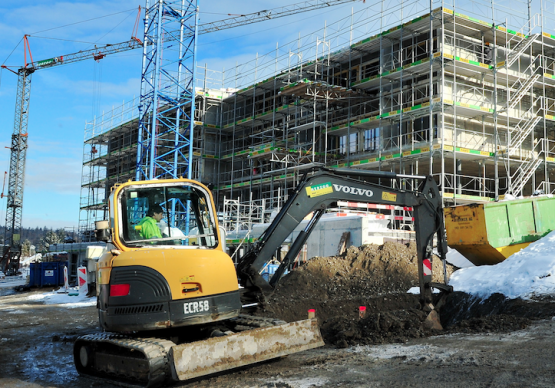 Grossbaustelle – erfreulicherweise ohne grosse Probleme: Der Erweiterungsbau der Altersresidenz Falkenstein in Menziken ist im Rohbau fertig. (Bild: martin Suter)