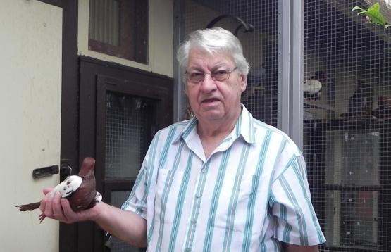 Josef Schwander mit einem Schweizermeister