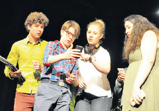 Schultheater der Kreisschule Homberg (Bild: hg.)
