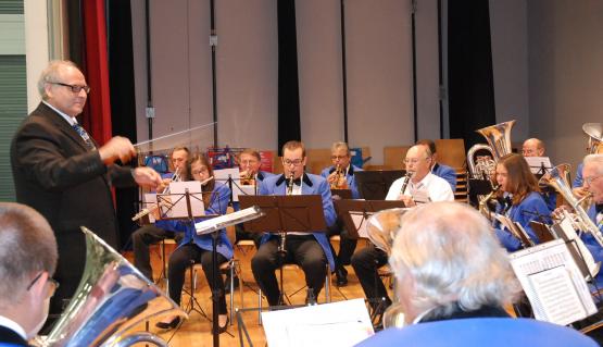 Die MG Schmiedrued unter der Leitung von Christian van Rijs