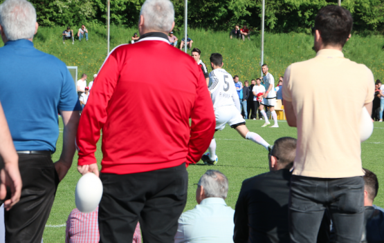 Symbolbild Fussball (Bild: Remo Conoci)