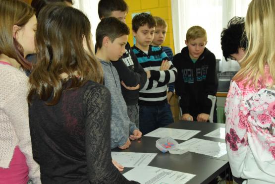 Köpfchem brauchte es im Ressourcenzimmer unter der Leitung von Doris Schulz