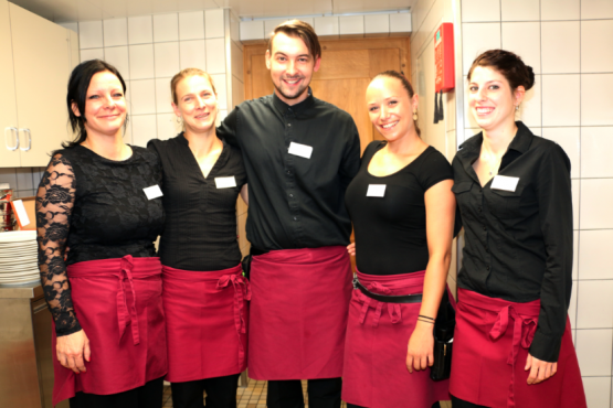 Service-Personal im Schneggen bei der Jazz-Matinée (Bild: Remo Conoci)