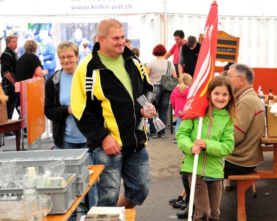 Ein Sonnenschirm muss her! Der Regen muss doch mal ein Ende haben!