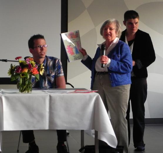 «Das Märchen von Moppel und Lisa» handelt von zwei Elfen