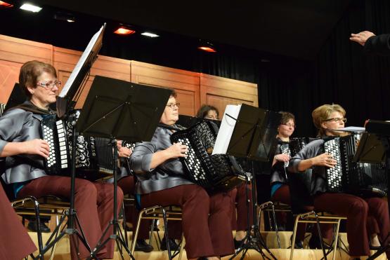 Konzentriertes Spiel – grosse Vielfalt – im ersten Teil des Abends