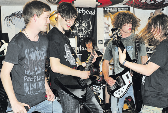 Blick in den Proberaum der «Weekend Warrior» (Bild: Martin Sommerhalder)