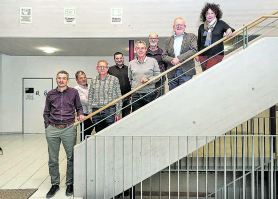 «Bikerlenkung Beromünster»: Projekteam mit (v.l.): Roman Schuler, Werner Hüsler, Werner Amrein, Roland Bucher, Franz Zimmermann, Beat Burren, Hans-Peter Arnold, Rebekka Schüpfer. (Bild: zVg.)