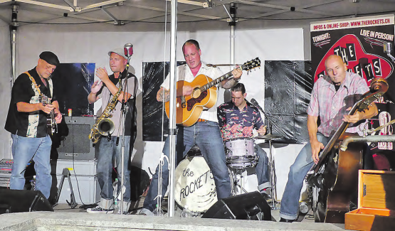 The Rockets sorgten für ein gut besuchtes Soodhüslikonzert und rockige Stimmung im Stil der 40er und 50er Jahre. (Bilder: moha.)