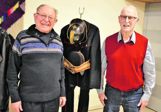 Weisch no...? Die beiden Oberkulmer Ehrenbürger Fritz Burkhard (links) und Max Haller erinnerten in der Aula der Wynenschulanlage an längst vergangene Zeiten. (Bilder: hg.)